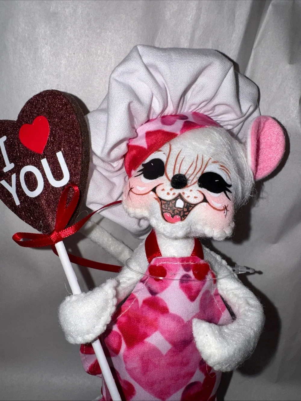 Annalee Pink Heart Mouse Doll with Heart Sign
